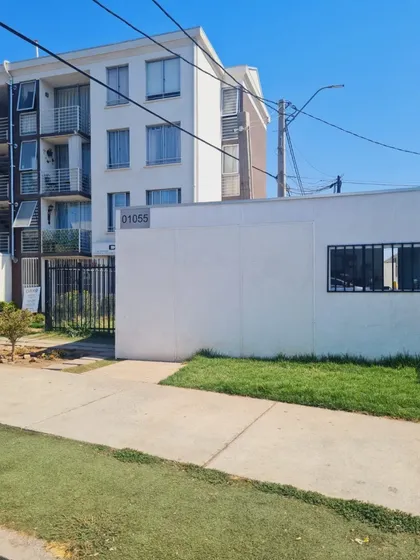 Arriendo Depto Almirante Riveros 1055 Con Estacionamiento