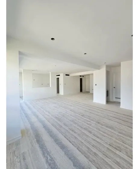 Apartamento En Alquiler 124 M2 - Urb. Chulavista