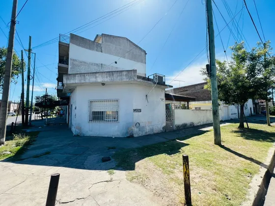 Casa En Venta En Monte Chingolo