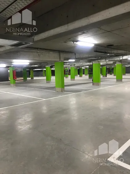 Cochera - Barrio Parque Leloir