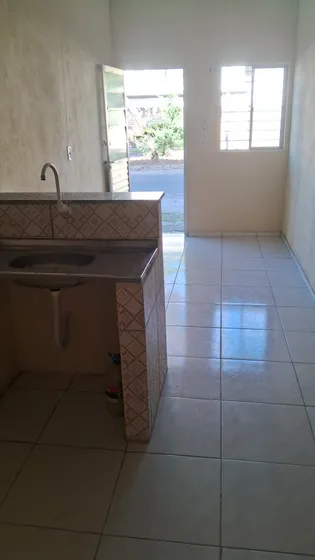 Kitnet Novo Excelente Localização 