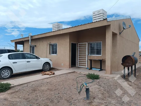 Venta Casa Dos Dormitorios - B Penitenciario -centenario.