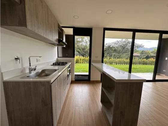 En Arriendo Apartamento El Retiro