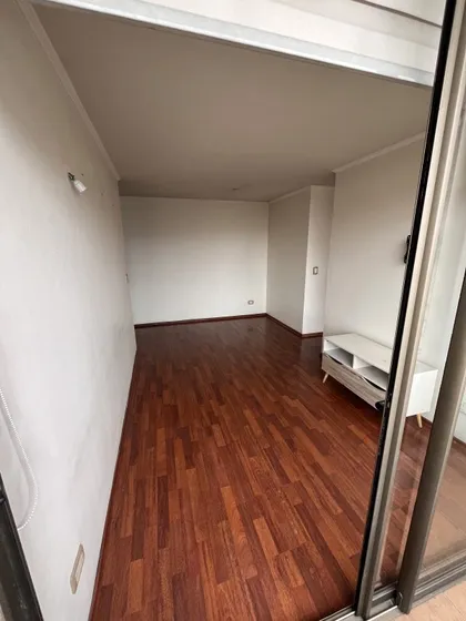 Se Vende Centrico Depto.- Metro Moneda