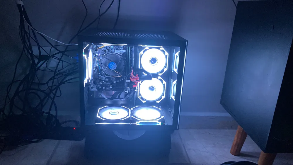 Gabinete Gamer Aquário Com 7 Fans Rgb Micro Mini Atx Preto