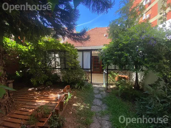 Casa 5 Amb C/ Parque/ Garaje - Lote De 8,82 M X 28,34 M - Floresta