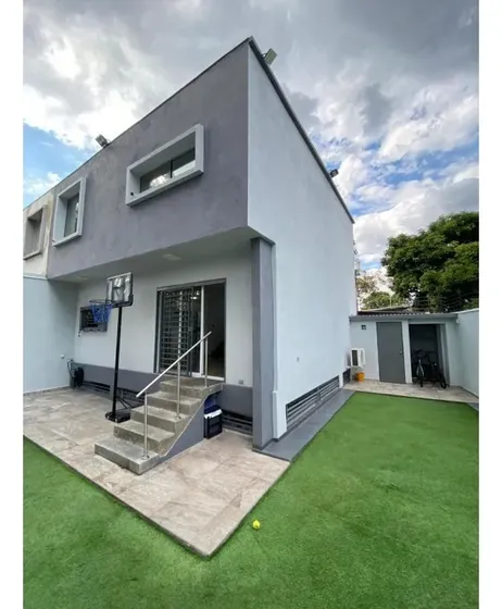 En Venta Townhouse Residencias Taj Mahal Urb. Trigal Sur. N Lh