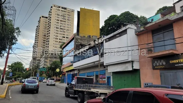 Local Comercial ( A Pie De Calle / 2 Niveles ) Alquiler Santa Fe Norte Mls - 25-22543