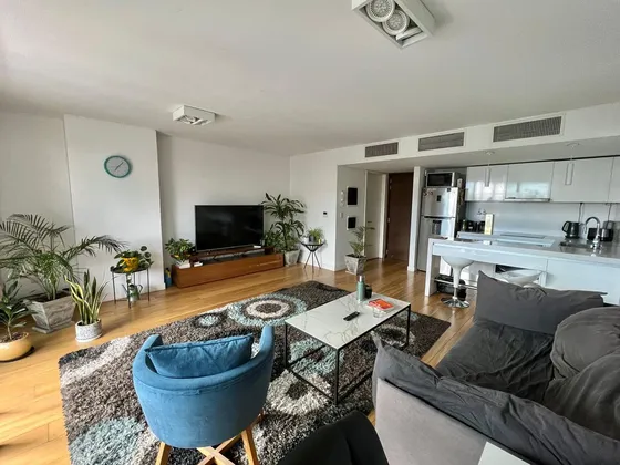 Departamento En Venta En Complejo Al Rio - V.lopez-vias/rio