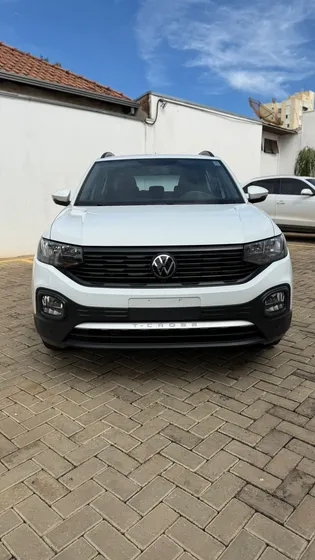 Volkswagen T-cross 1.0 200 Tsi Aut. 5p