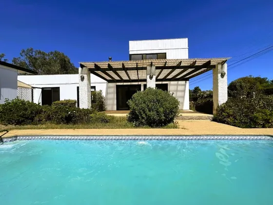 Casa En Venta En Bosques De Algarrobo