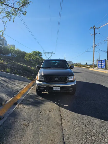 Ford Lobo 5.4 Sport Fx4 Cabina Media 4x4 Mt