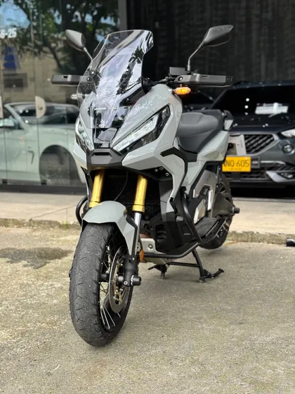 Honda X-adv 750 2022