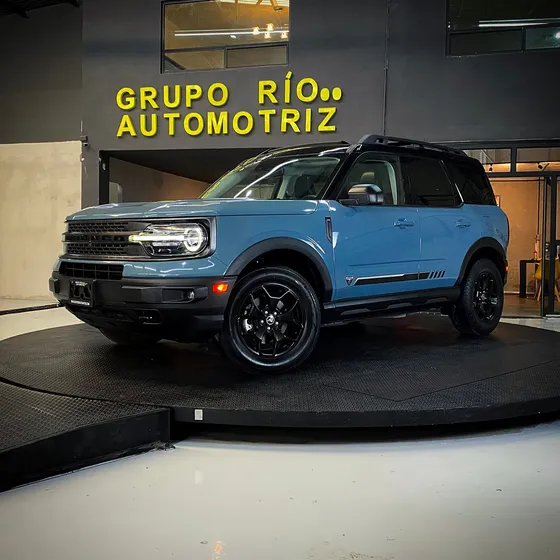 Ford Bronco 2.0 L4 Firt Edition At