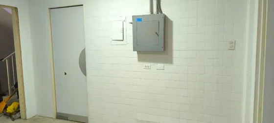 Anexo Para Depósito En Alquiler En La Trinidad (casa Comercial). Chs