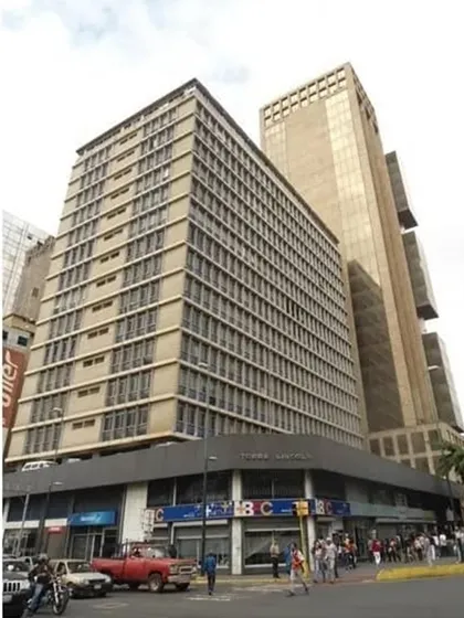 Alquiler Oficina Torre Lincoln, Av Abraham Lincoln Plaza Venezuela. Mg 450