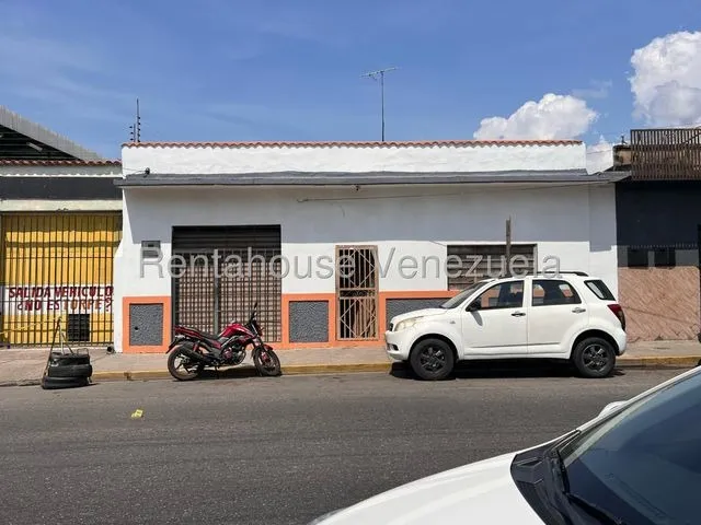 Gbf 25-18184 La Coromoto Vendo Casa Con Terreno Contácteme Ya.