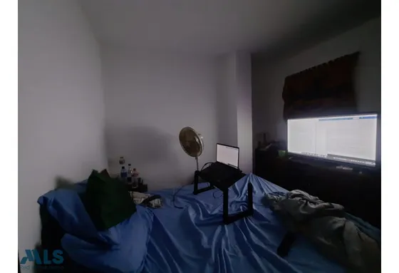 Buena Ubicación(mls#255703)
