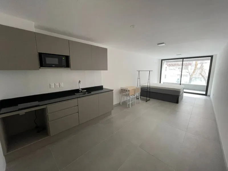 Alquiler Apartamento Monoambiente Con Balcón En Pocitos