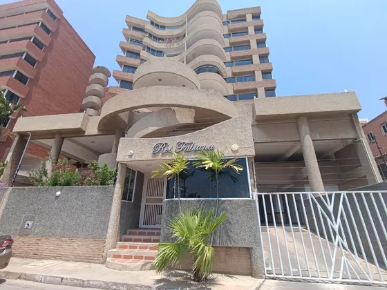 Se Alquila Apartamento Lecheria. Yl