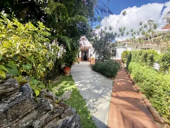 Se Vende Bella Casa 864m2 Baruta El Placer