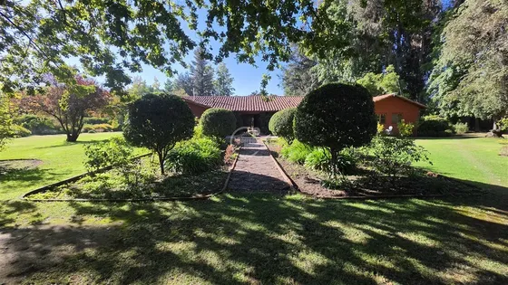 Pirque Casa Con Parque Y Campo Agrícola Diversos Usos Fm