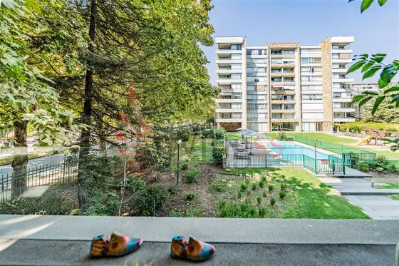 Departamento En Venta De 3 Dorm. En Vitacura