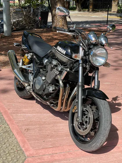 Yamaha Naked