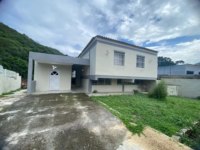 Se Vende De Oportunidad Quinta Ubicada En El Castaño, 007jsc