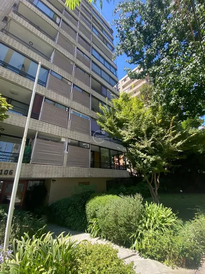 Departamento En Venta De 3 Dorm. En Las Condes