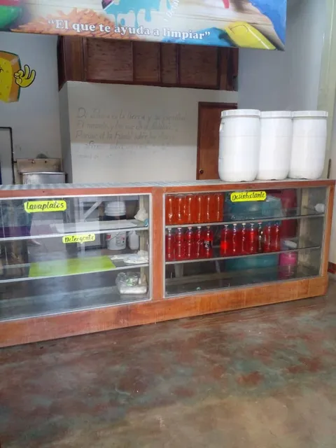 Alquilo Local Comercial A Pie De Calle En La Ricaurte De Puerto La Cruz