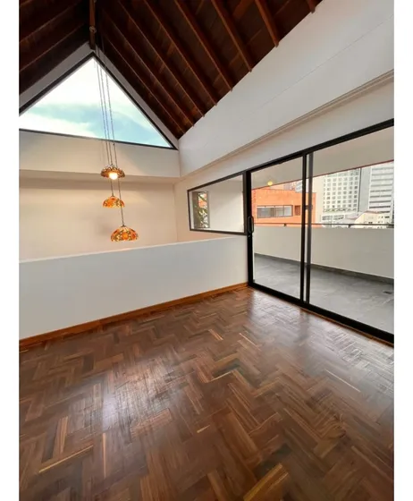 Venta De Penthouse Duplex En El Poblado - Medellin