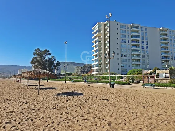 Tu Santuario En Laguna Papudo, Salida Directa A La Playa
