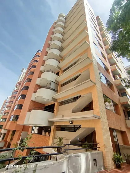 En Alquiler Apartamento En La Trigaleña Valencia 