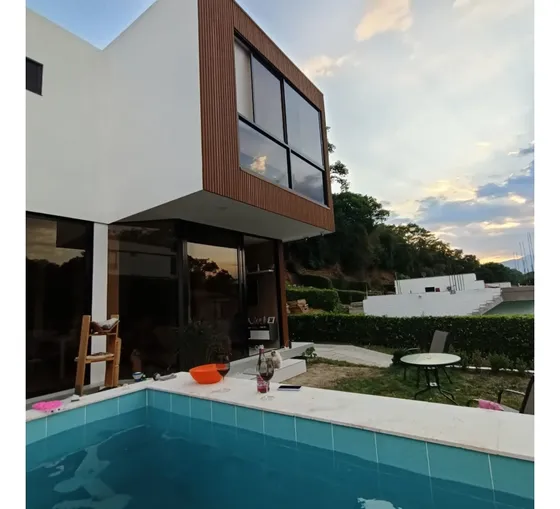 Venta De Casa En Condominio Sopetran