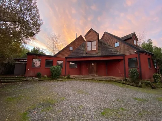Espectacular Y Acogedora Casa En Arriendo