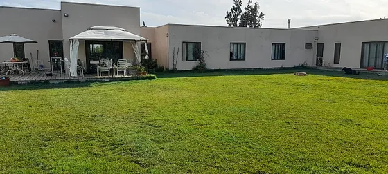 Casa Con Recepcion Final Y En Condominio