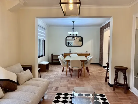 Acogedora Casa En Arriendo Temporal En Las Condes