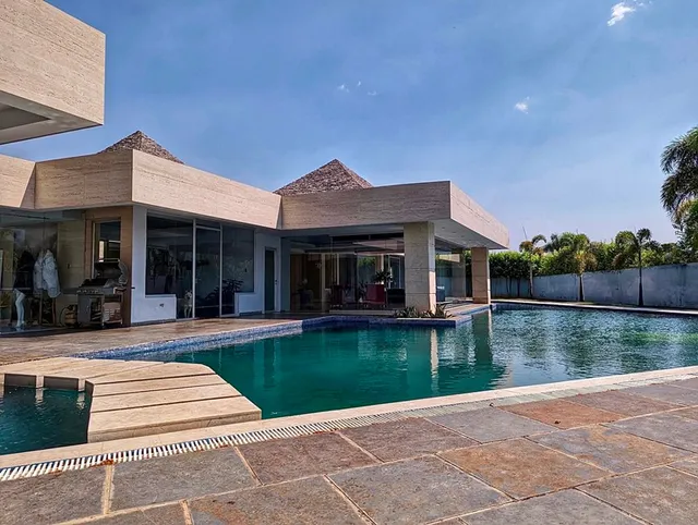 Lm Vende Casa En Hato Royal, Guataparo, Valencia.