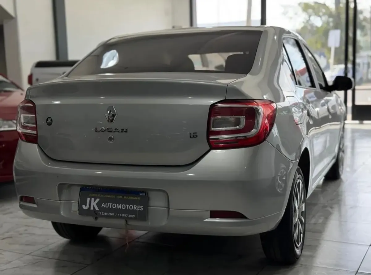 Renault Logan 1.6 Authentique Plus 85cv558103088522209286