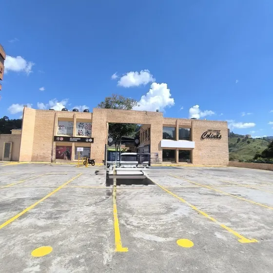 Local Comercial C.c Las Colinas, Los Samanes Distrito Capital 