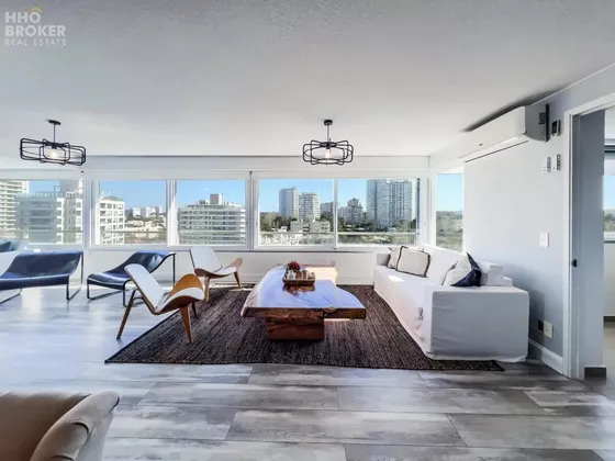 Apartamento En Venta, Tiburon I, Playa Brava, Punta Del Este.