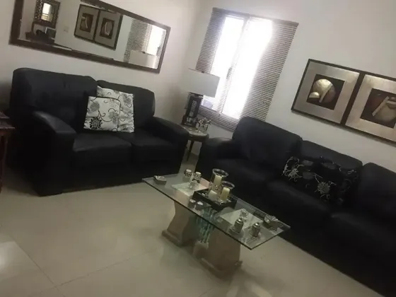 Cgi+ Luxury El Tigre Ofrece En Venta Hermoso Th Urb. La Sabanita Country