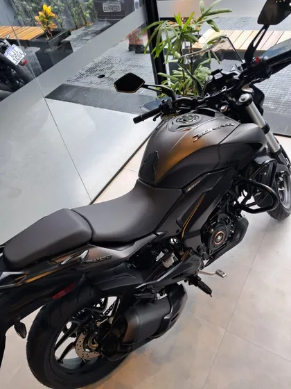 #018 - Bajaj Dominar 400cc - 0km - Yamaha Mt03