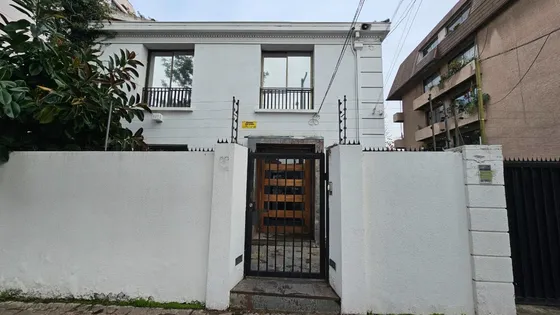 Casa Venta  Para Remodelar 422 Mts Const, 510 Mts Ñuñoa