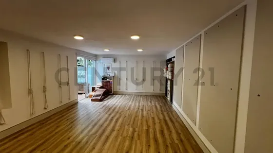 Excelente Oportunidad Local Comercial En La Dehesa