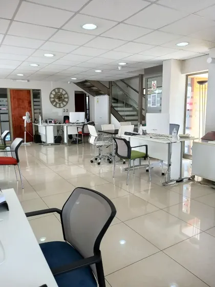 Casa En Venta Comercial En Príncipe De Gales 40631