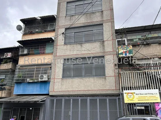 Local/deposito En Alquiler En Catia Jdv Cod 25-6057 