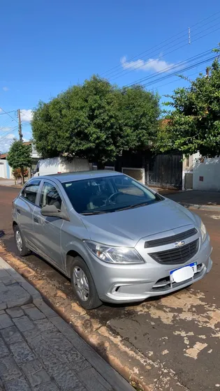 Chevrolet Onix 1.0 Ls 5p