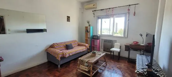 Departamento En Venta - 2 Dormitorios 2 Baños - 75mts2 - Sarandí, Avellaneda